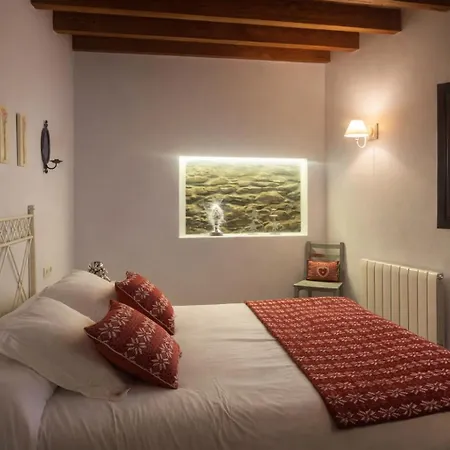 El Cau De L'aina Daire